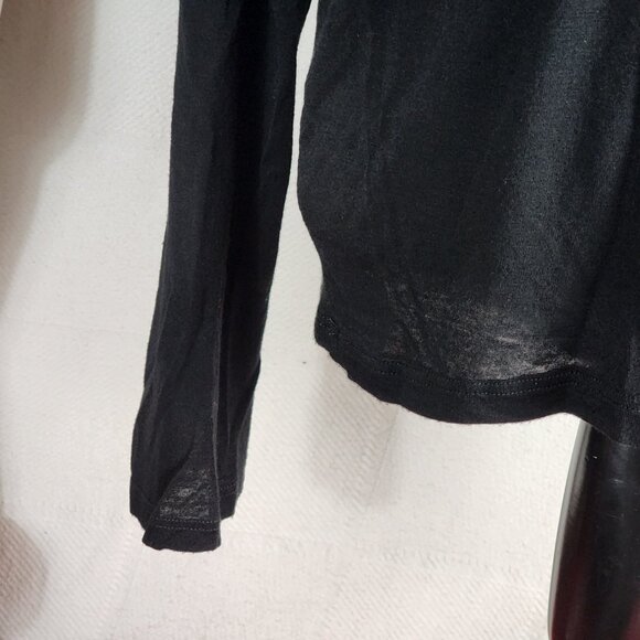 Love In Brand Black LS Rayon Span Reversible Drop Shoulder 1/2 Zip Top Size L - Picture 5 of 16